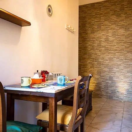 Di Elizabeth Apartment