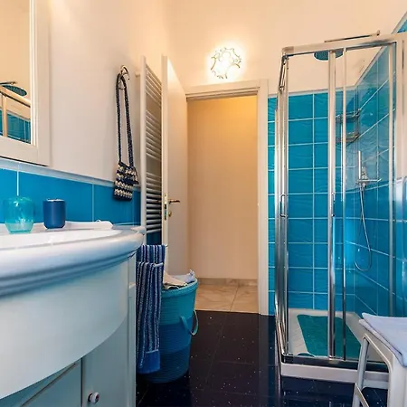 Di Elizabeth Lägenhet *