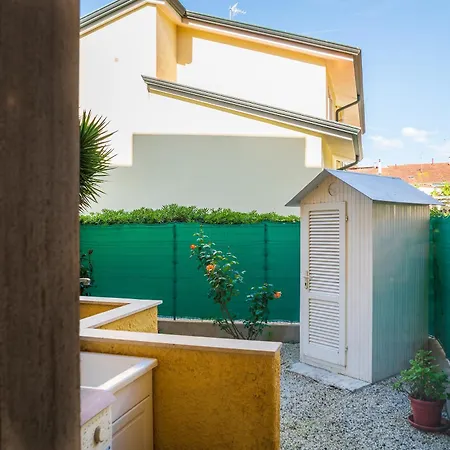 Apartment Di Elizabeth Viareggio